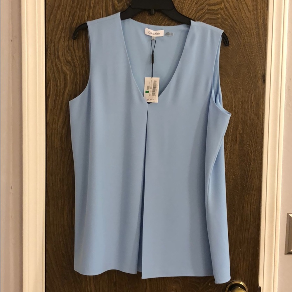Calvin Klein NWT ladies sleeveless top